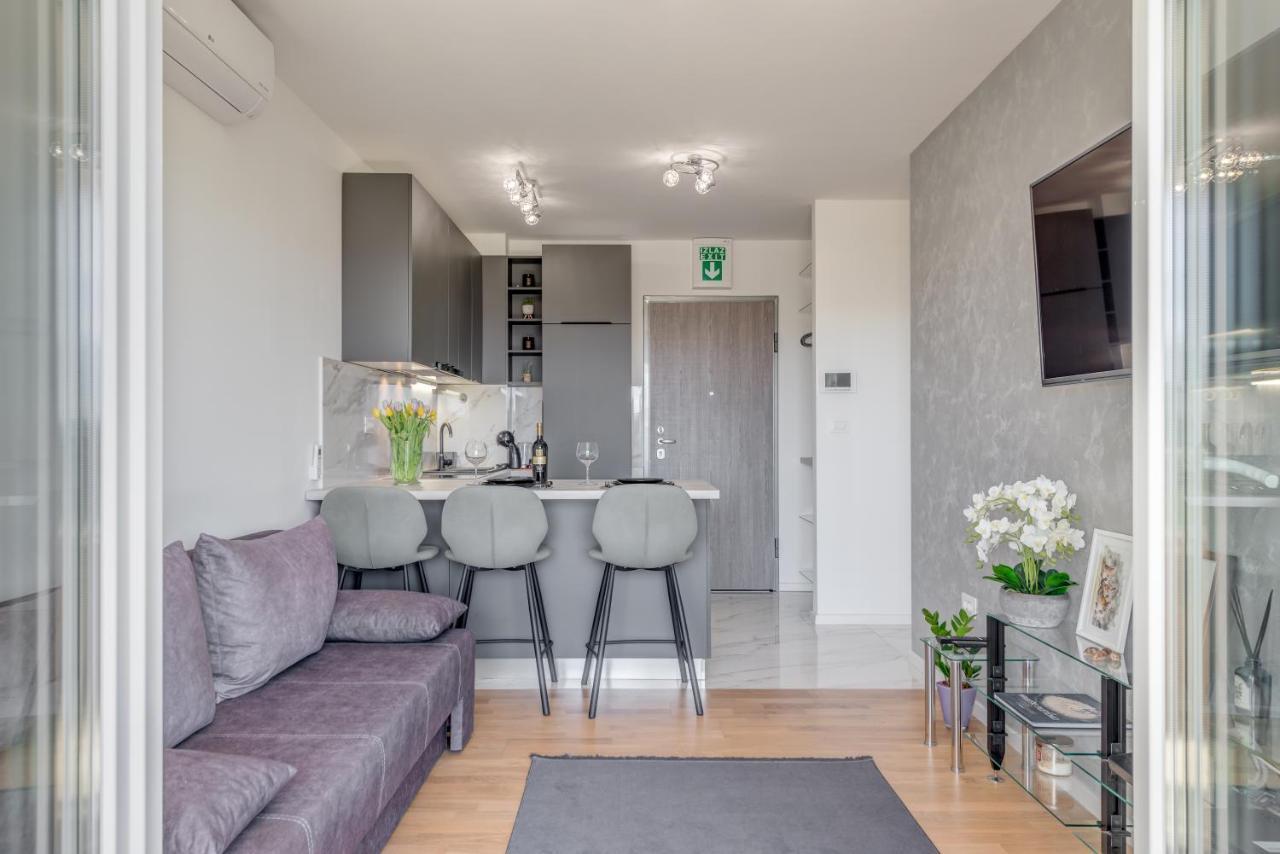 Apartament Searenity *